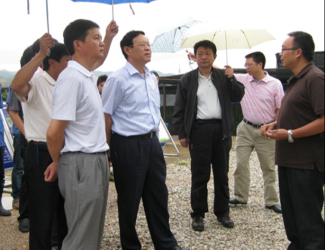 國(guó)家食品藥品監(jiān)督管理局領(lǐng)導(dǎo)到文山三七科技示范園調(diào)研