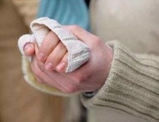 冬天手腳冰涼·用熟三七粉！